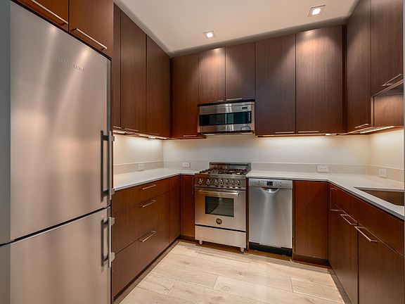 2nd image of 468 Clementina St #402
