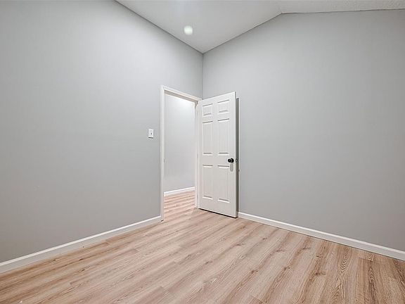 4th image of 10834 O Mally Drive