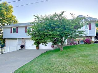 624N N Saunders St, Maryville, MO 64468
