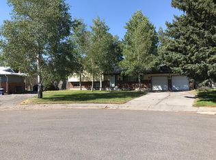 1905 Riviera Cir, Idaho Falls, ID 83404