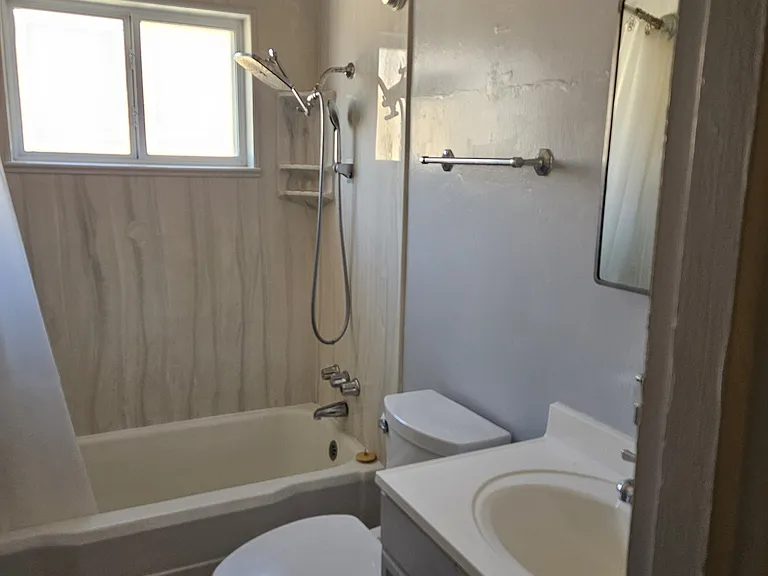 219
Bathroom