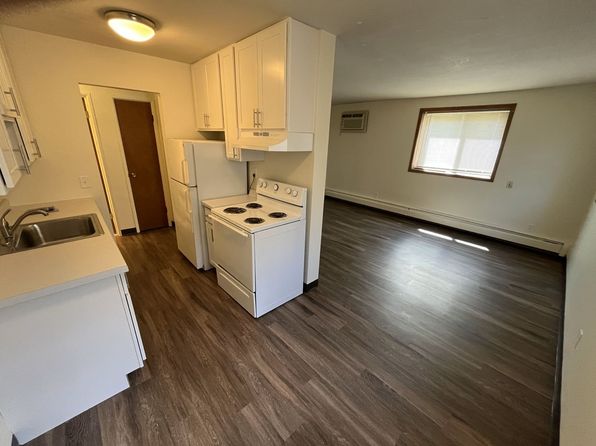 2440 Dupont Ave S #103