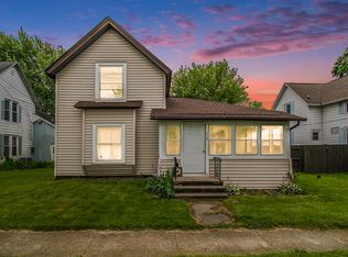 115 N Huntington St, Syracuse, IN 46567