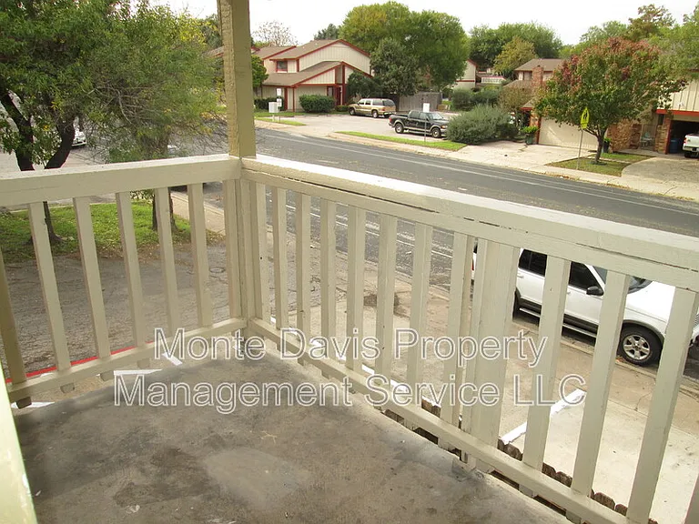 8907 Parkfield Dr #204 — Photo 26