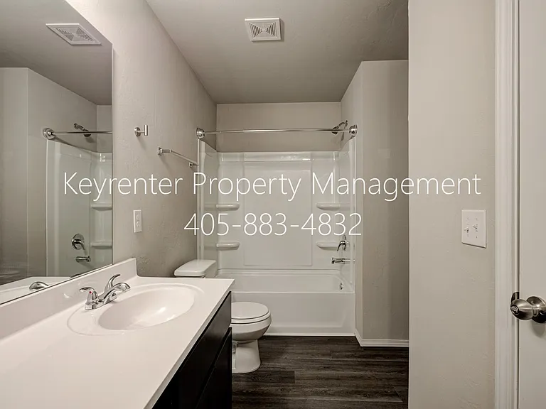 440 Fox Den Dr — Photo 11