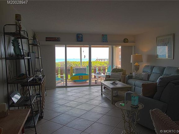 5th image of 1545 NE Ocean Blvd #S103