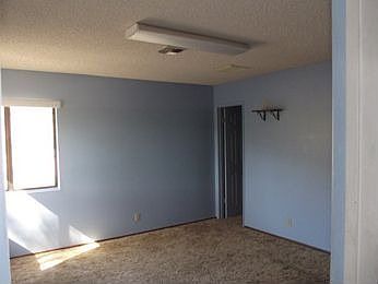 5th image of 7078 Manzanita Ave
