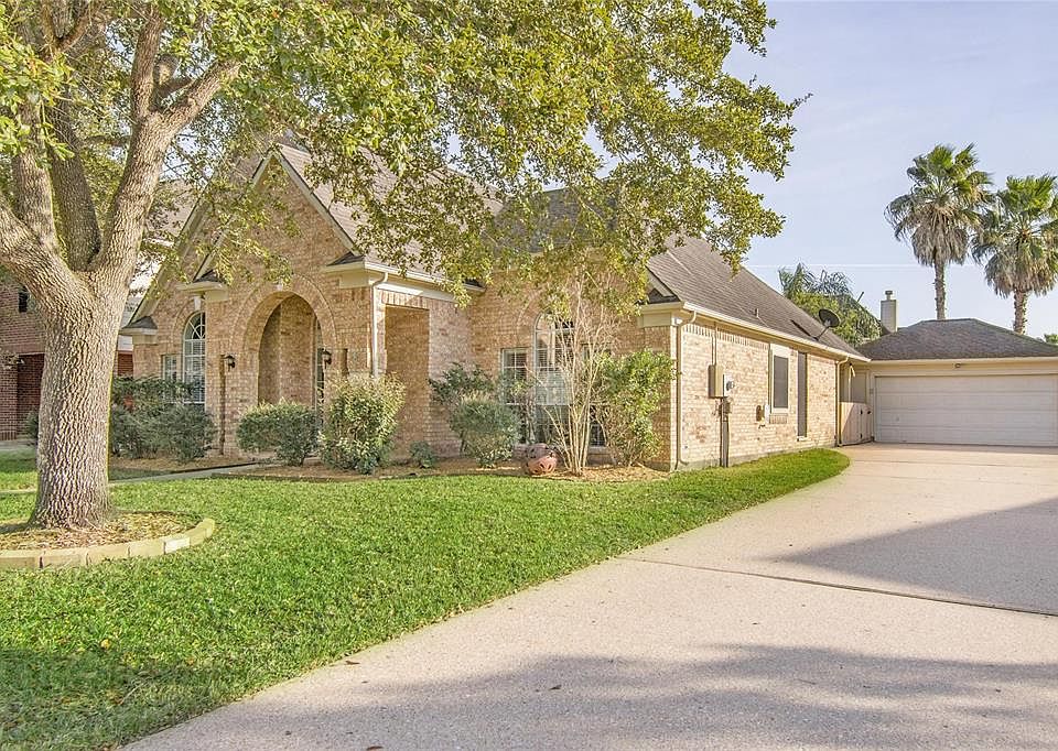 1st image of 2115 Shaly Breeze Ln
