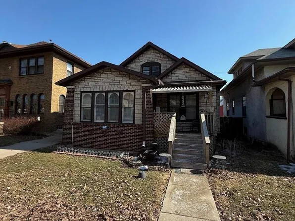 1642 South Layton BOULEVARD, Milwaukee, WI 53215