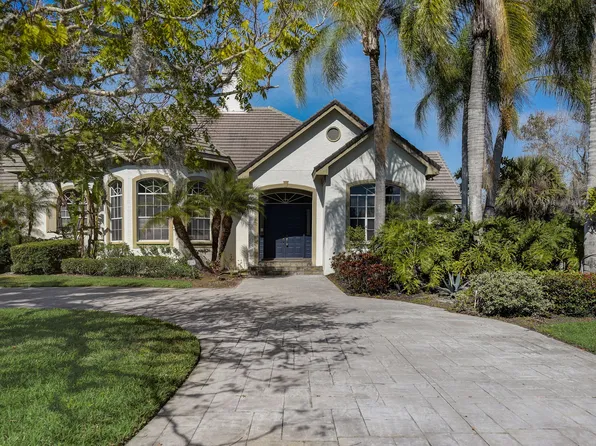 4653 Hadfield Dr, Sarasota, FL 34235