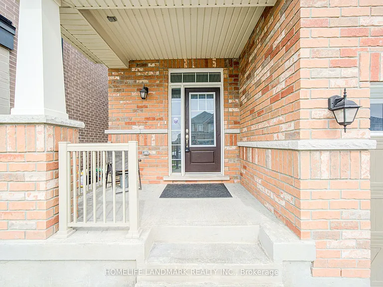 106 Barkerville Dr — Photo 2