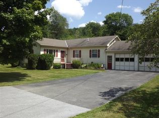 399 S Main St, Montgomery Center, VT 05471