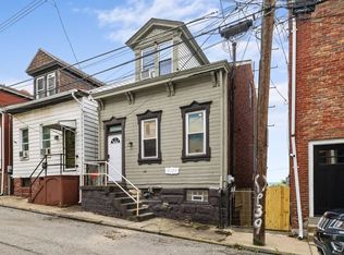 2129 Straubs Ln, Pittsburgh, PA 15212