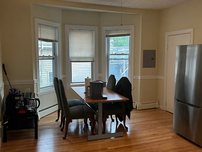 56 Mozart St #3 — Photo 1