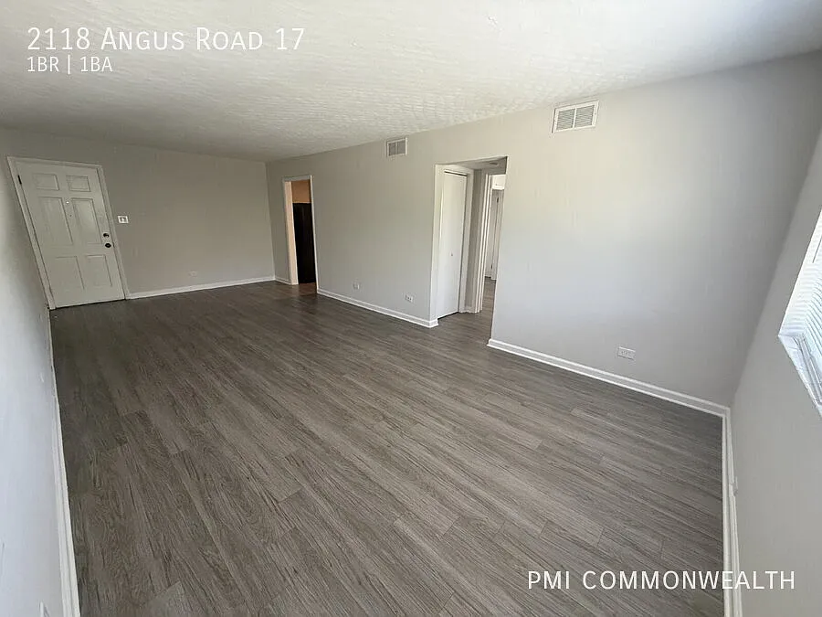 1 Bed / 1 Bath Apartment (Available 10/1/26) — Photo 3