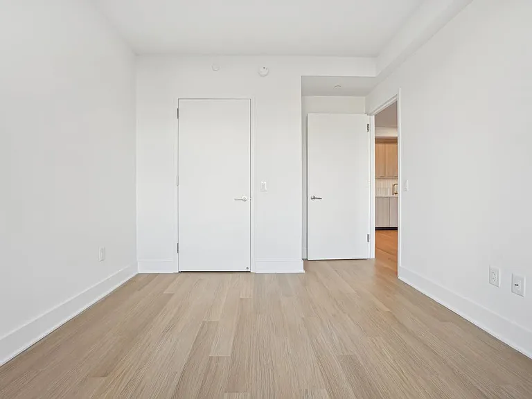 499 President St #336 — Photo 14
