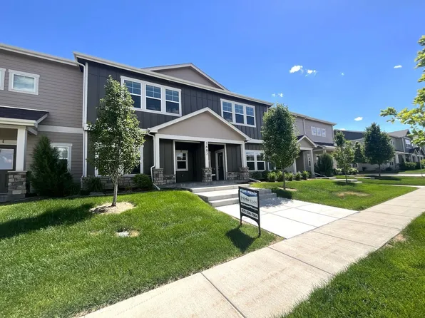 1687 Grand Ave Unit 2, Windsor, CO 80550