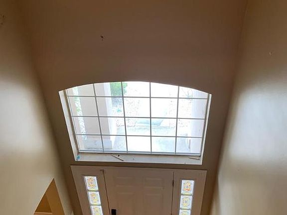5th image of 8986 Hawkeye Cir