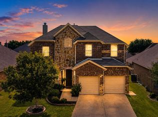 906 Baldcypress Dr, Fate, TX 75087