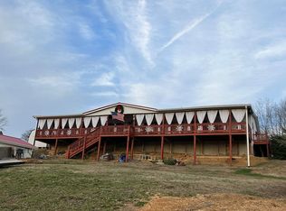 2741 Von Hill Rd, Dandridge, TN 37725