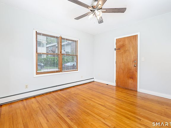 4th image of 115 Chapman Street