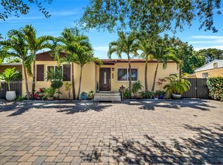 4064 NW 4th Ter, Miami, FL 33126