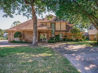 1400 Meandering Way, Longview, TX 75604