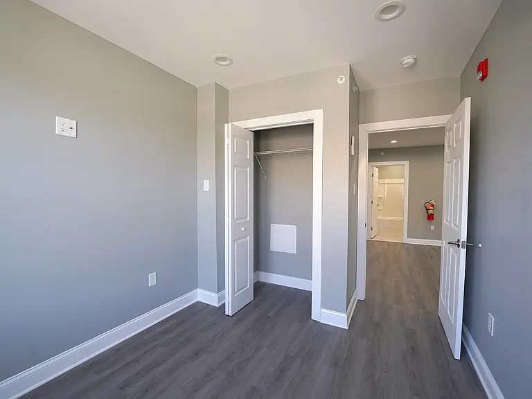 4665 Paul St #1 — Photo 17