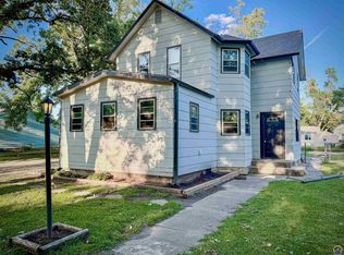 1114 NE Forest Ave, Topeka, KS 66616