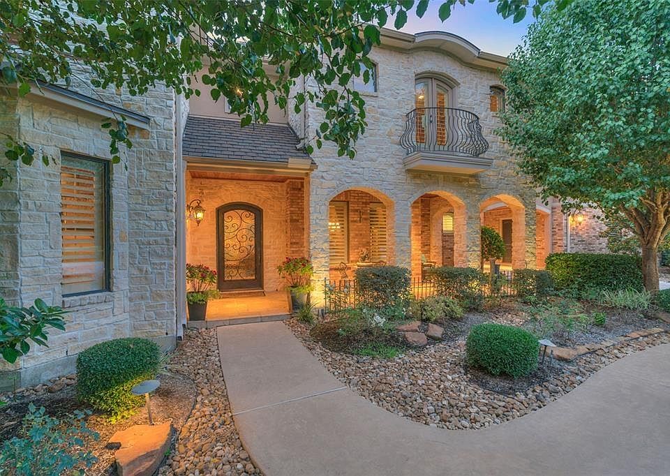 1st image of 25822 Bridle Creek Dr N