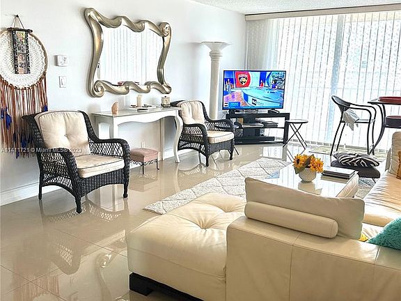 4th image of 290 174th St APT 2410