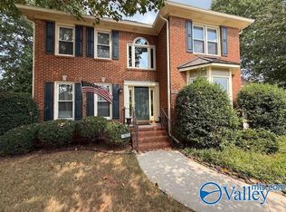 136 Manningham Dr, Madison, AL 35758