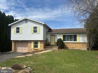 123 Ridge Ave, Centre Hall, PA