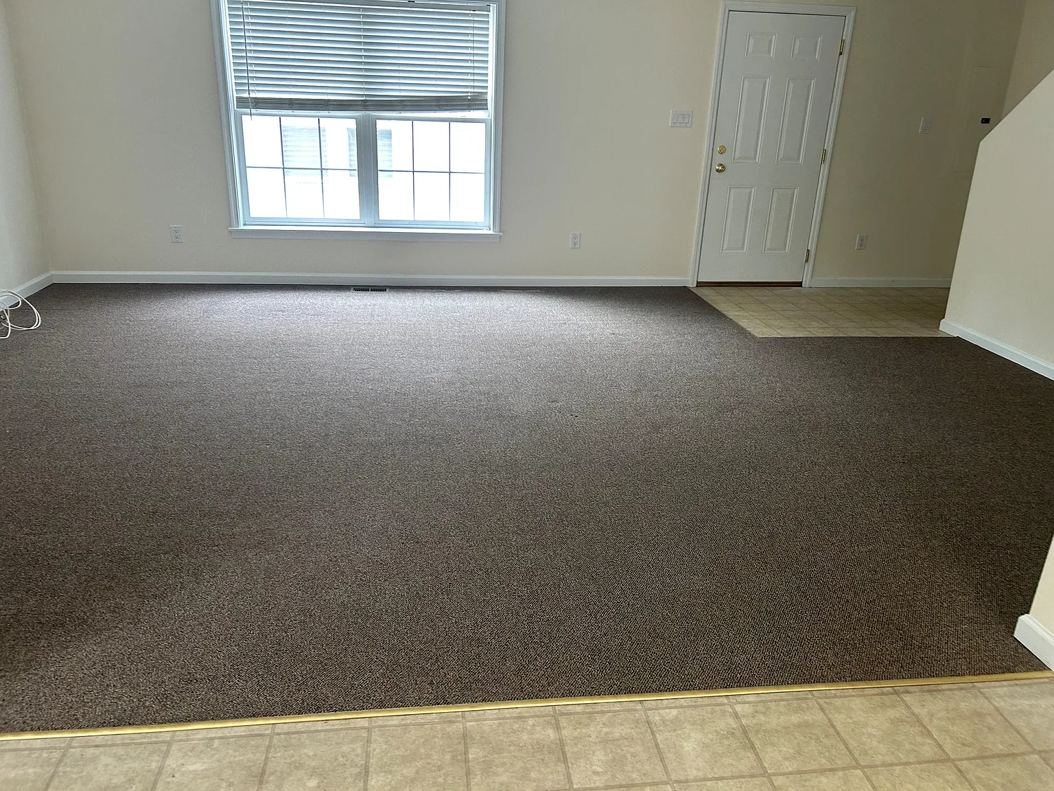 3 bed, 1.5 bath, 1500 sqft, $3,900 — Photo 3
