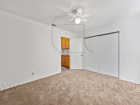 3rd image of 1700 Walden Ln