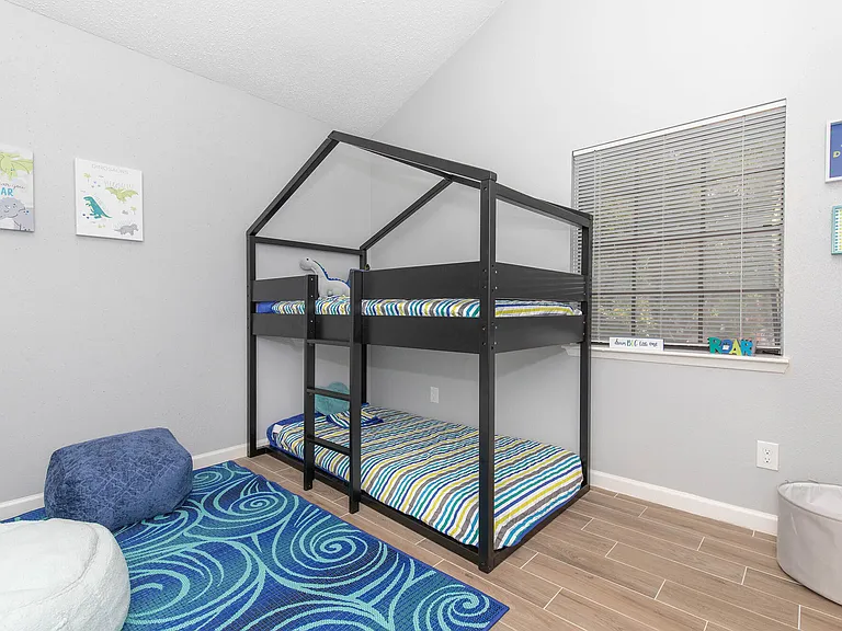 810 Dunson Glen Dr — Photo 12