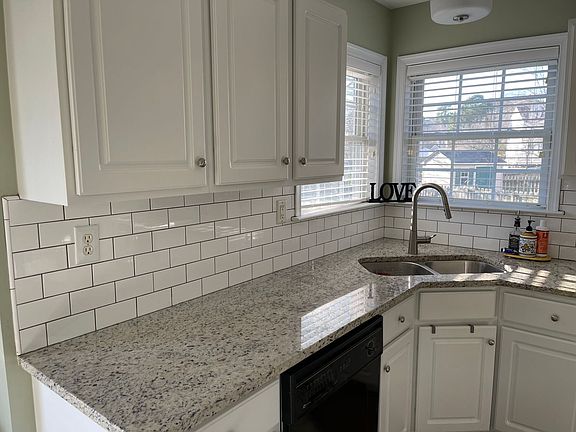 4th image of 5516 Abbott Cir