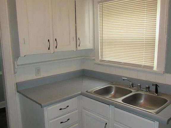 5th image of 6606 Paseo Blvd