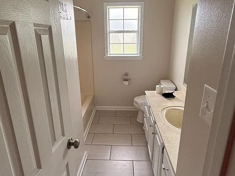 143 Richland Dr — Photo 6