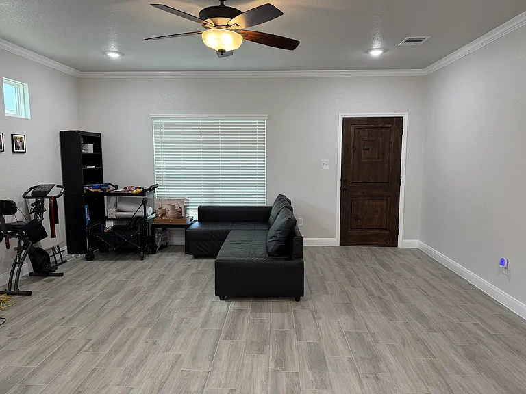 1619 Sideoats Ln — Photo 8