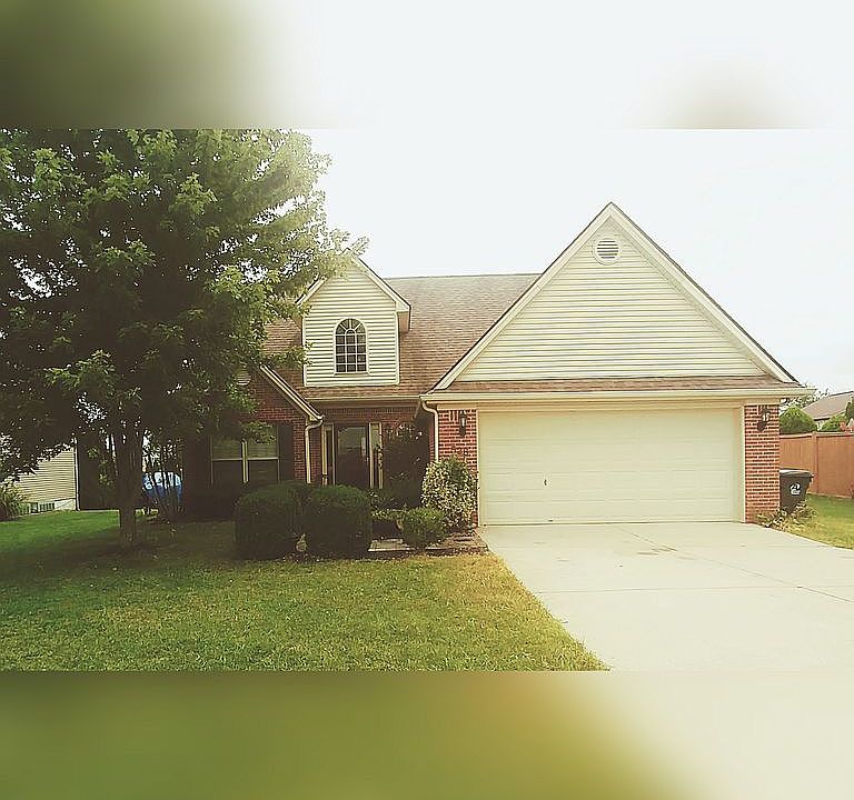 1st image of 528 Sagemont Dr