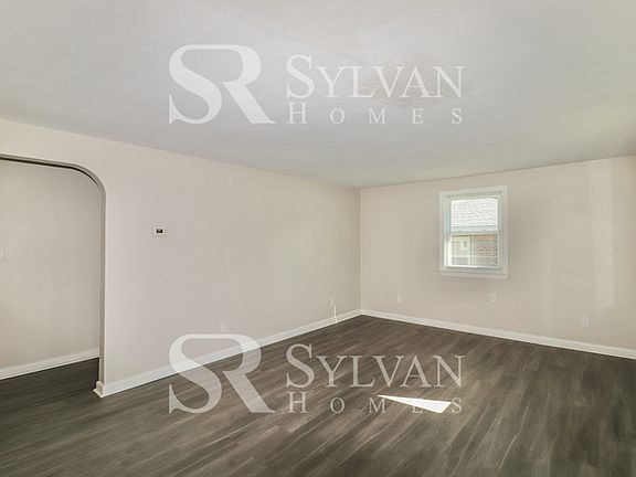 2nd image of 270 Mayo Rd