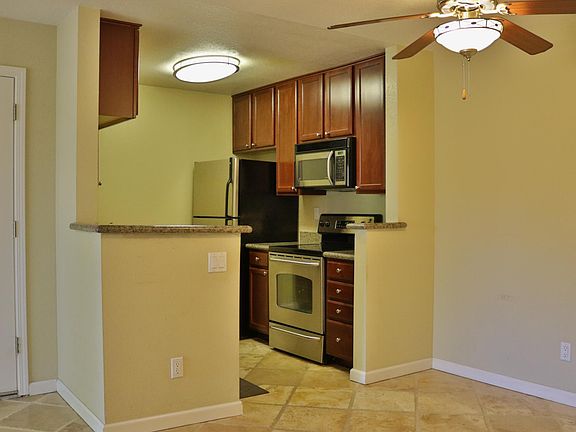 4th image of 1157 Yarwood Ct