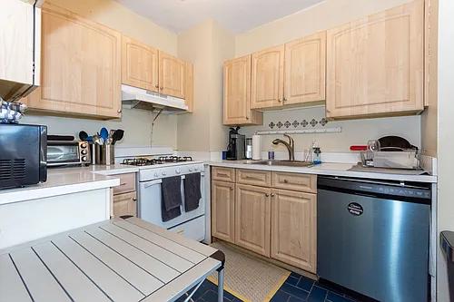 448 Park Dr #A2 Photo 1