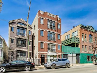 2750 N Racine Ave APT 2, Chicago, IL, 60614