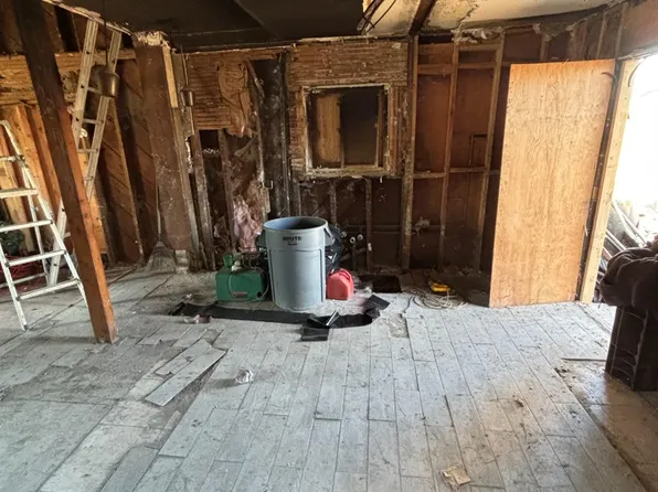 2296 Grove Ave, Sacramento, CA 95815