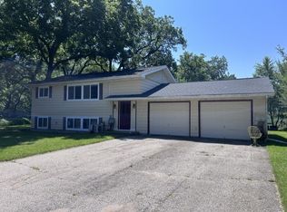 402 Derek Ave #402, Holmen, WI 54636