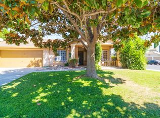831 Sugar Pine Dr, Lathrop, CA 95330