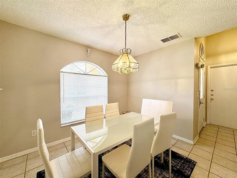 1509 Indian Oaks Trl — Photo 10