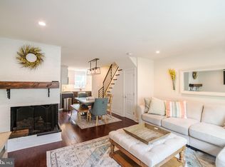 813 Lombard St, Philadelphia, PA 19147